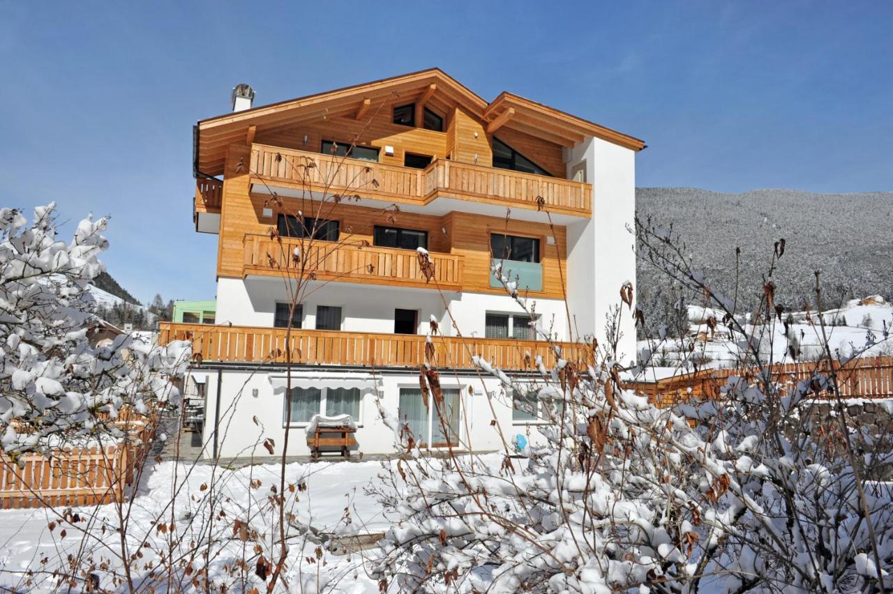 Apartments Cesa Leni Ортізеї Екстер'єр фото